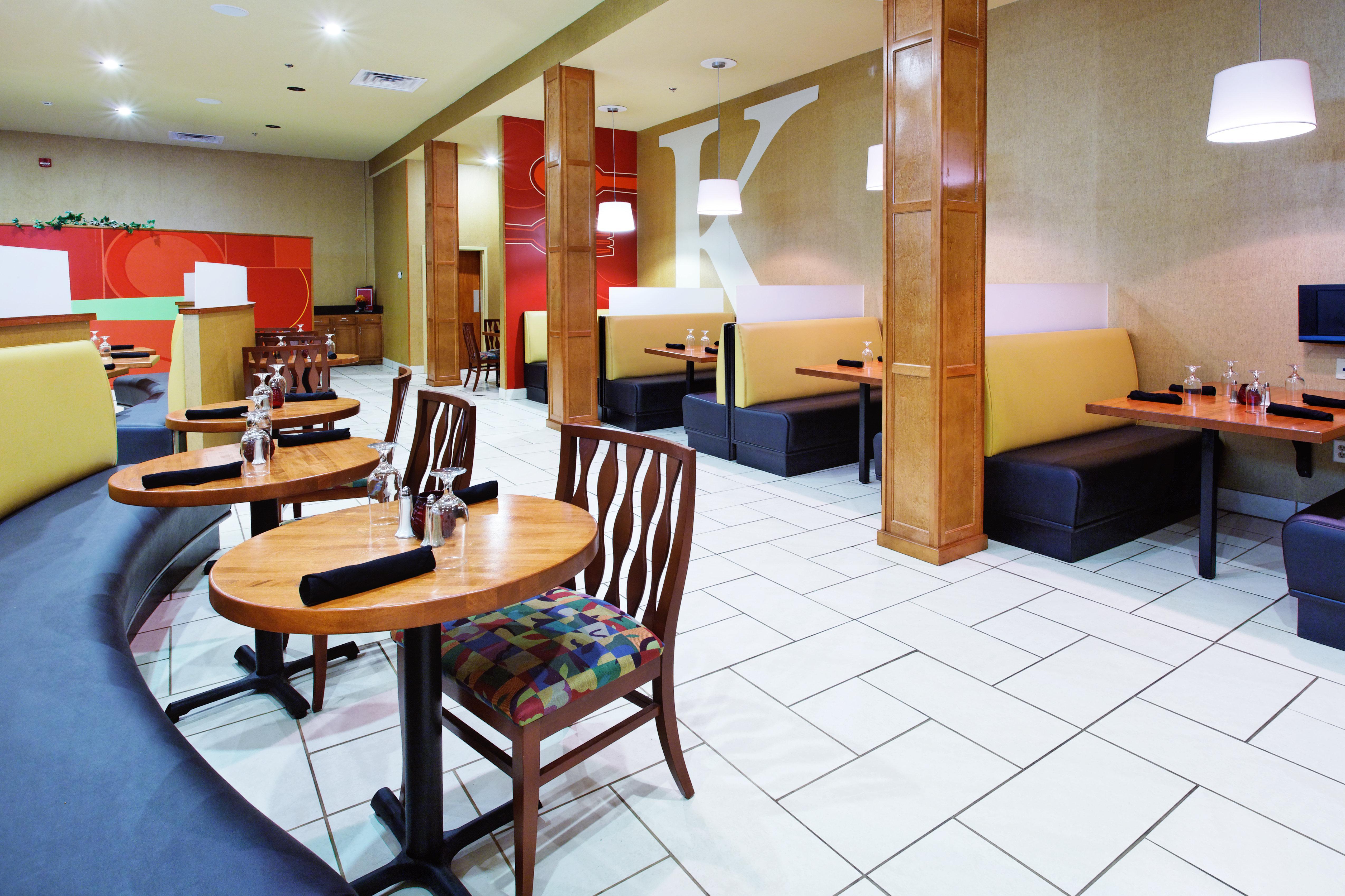 Holiday Inn Hotels Batesville By Ihg Екстериор снимка