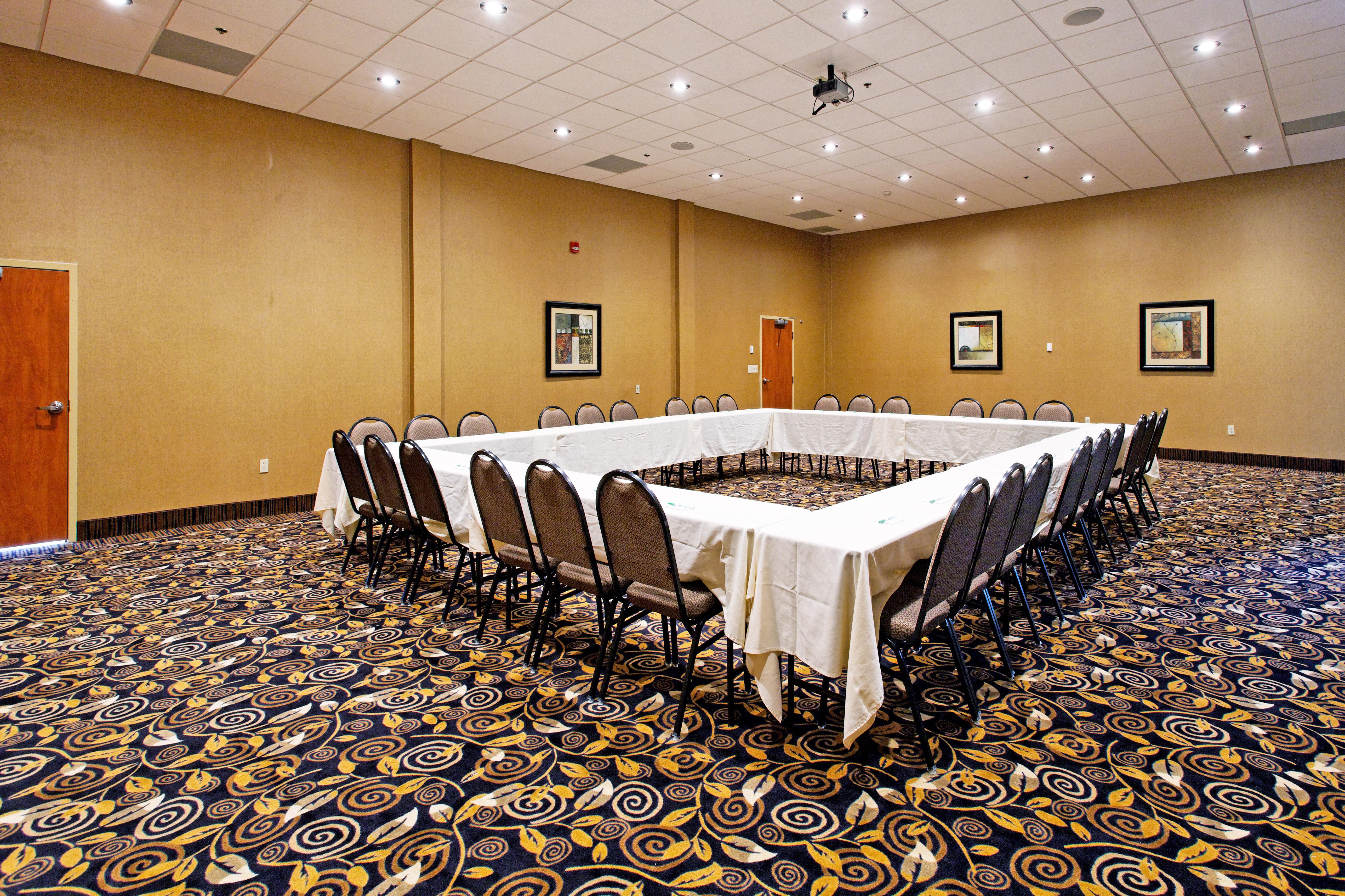 Holiday Inn Hotels Batesville By Ihg Екстериор снимка