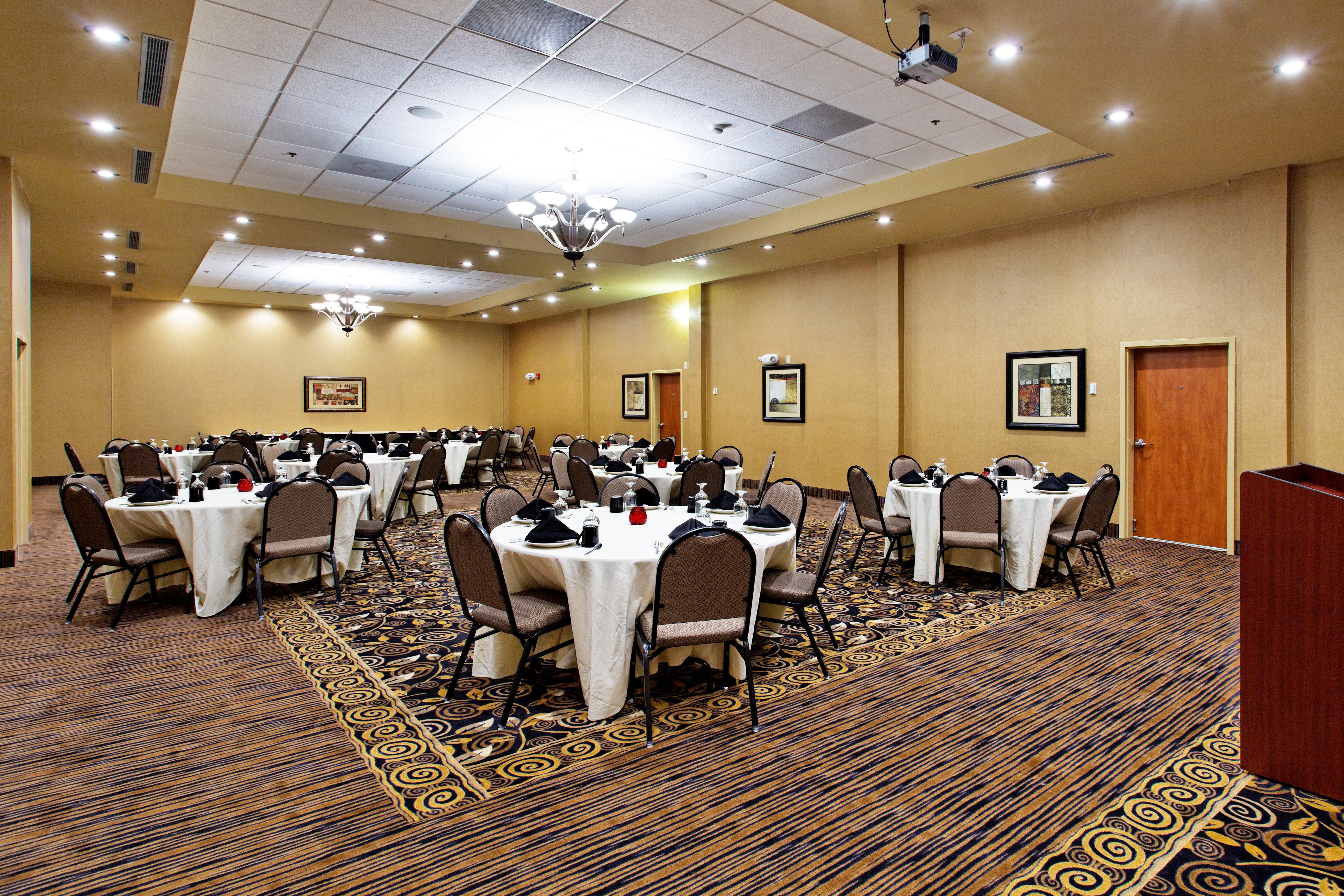 Holiday Inn Hotels Batesville By Ihg Екстериор снимка